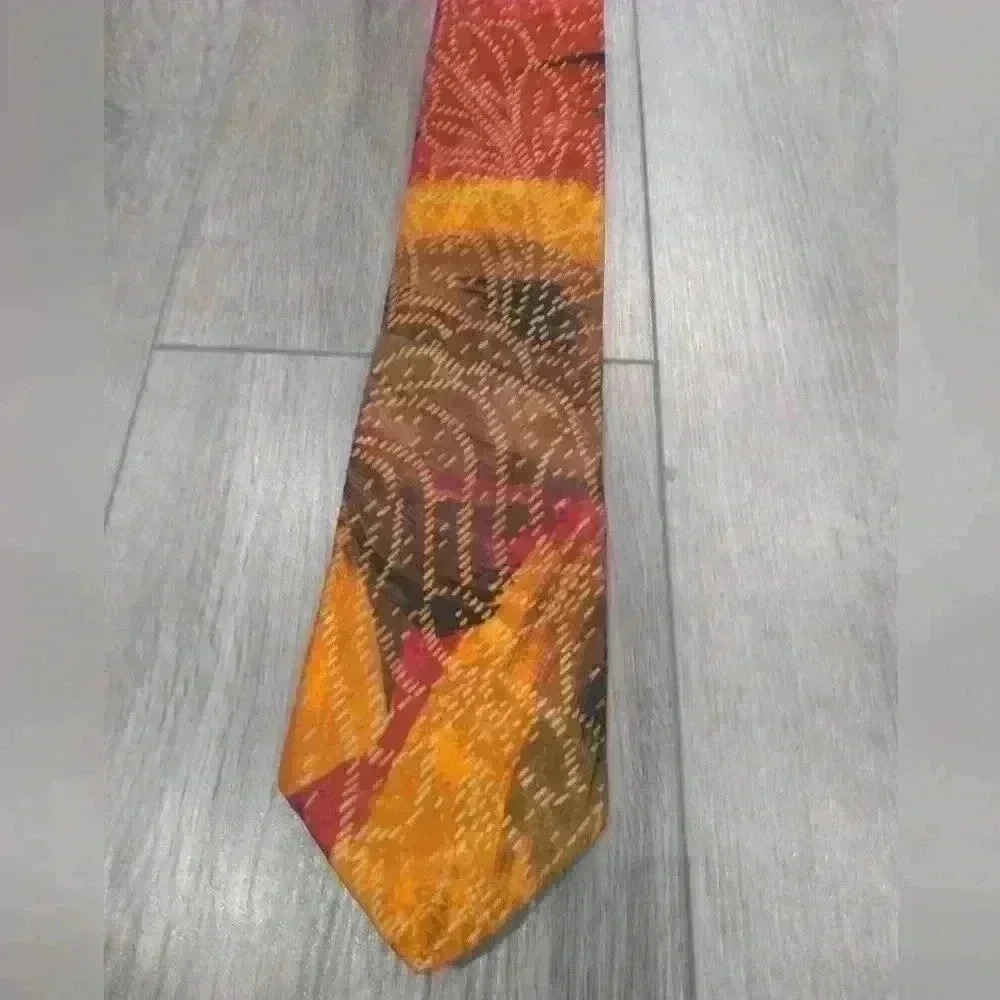 100%italian handmade silk tie